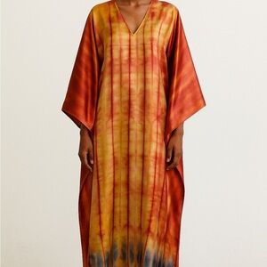 Elegant Tie-Dye Kaftan Dress